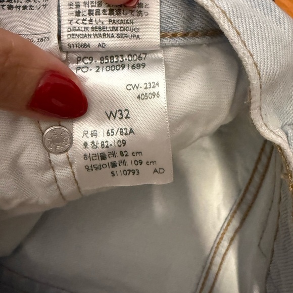 Levi's 501 High Rise Light Blue Frayed Jean Shorts - Picture 3 of 6